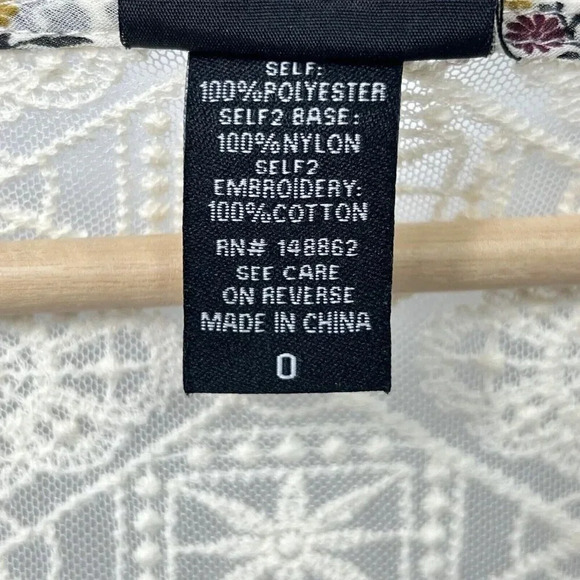 Torrid Floral Top Size Large Lace Boho Peasant Shirt Multicolor Semi-sheer - Picture 10 of 10